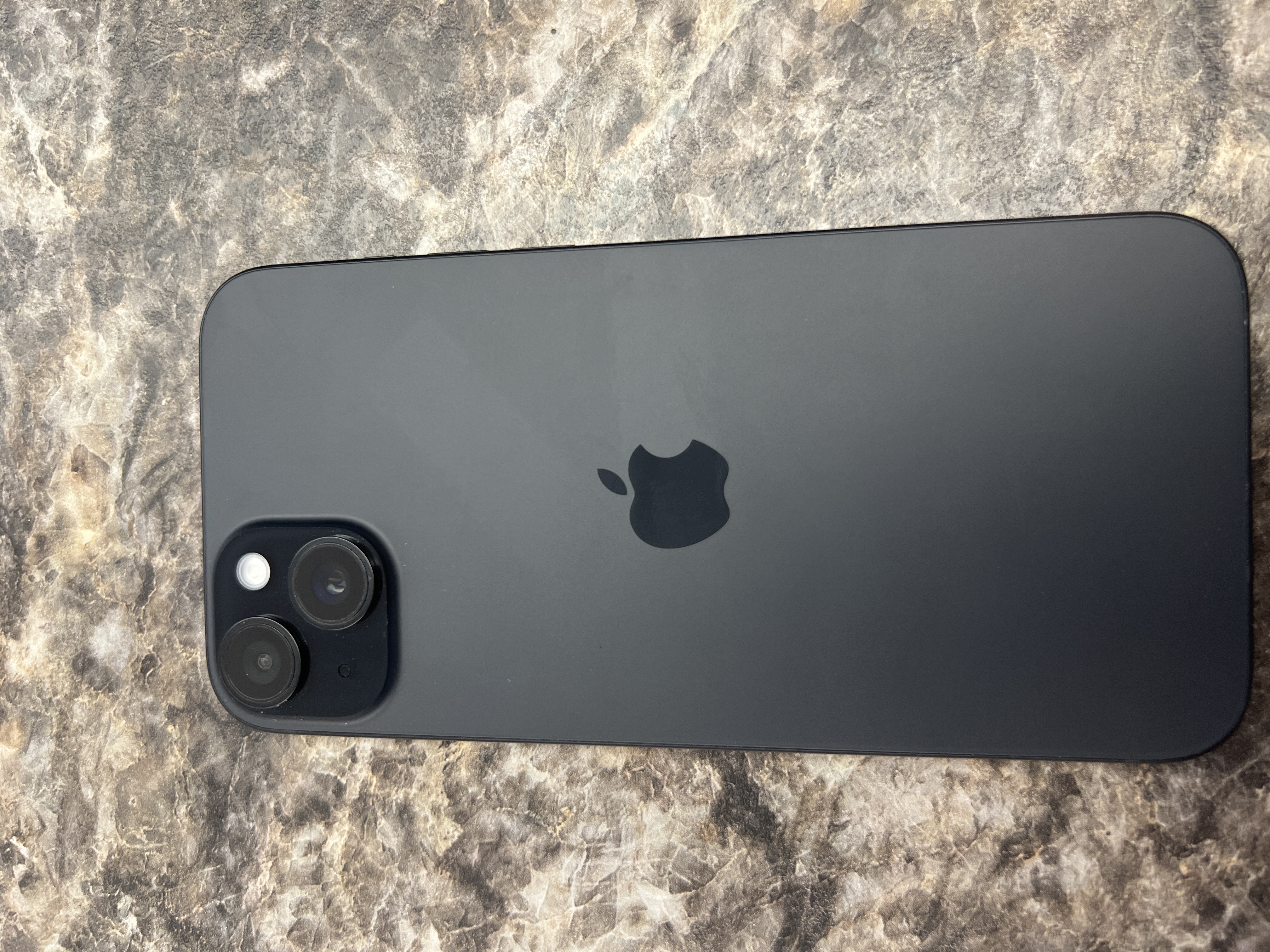 Apple iPhone 15 Plus ATT 256GB Black AT&T — renewed Apple for sale at ReliveGear — photo 2
