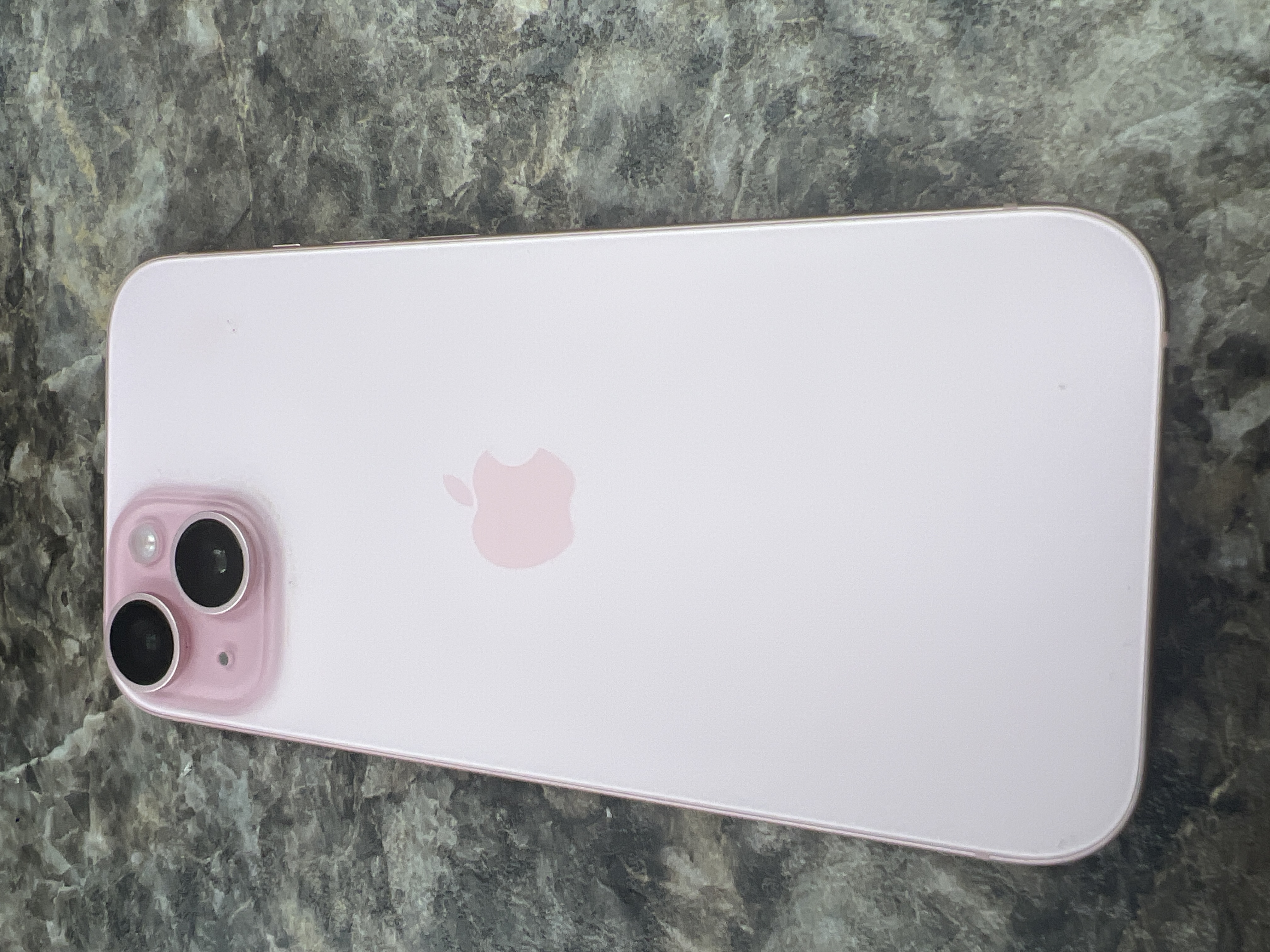 Apple iPhone 15 128GB Pink T-Mobile — renewed Apple for sale at ReliveGear — photo 2
