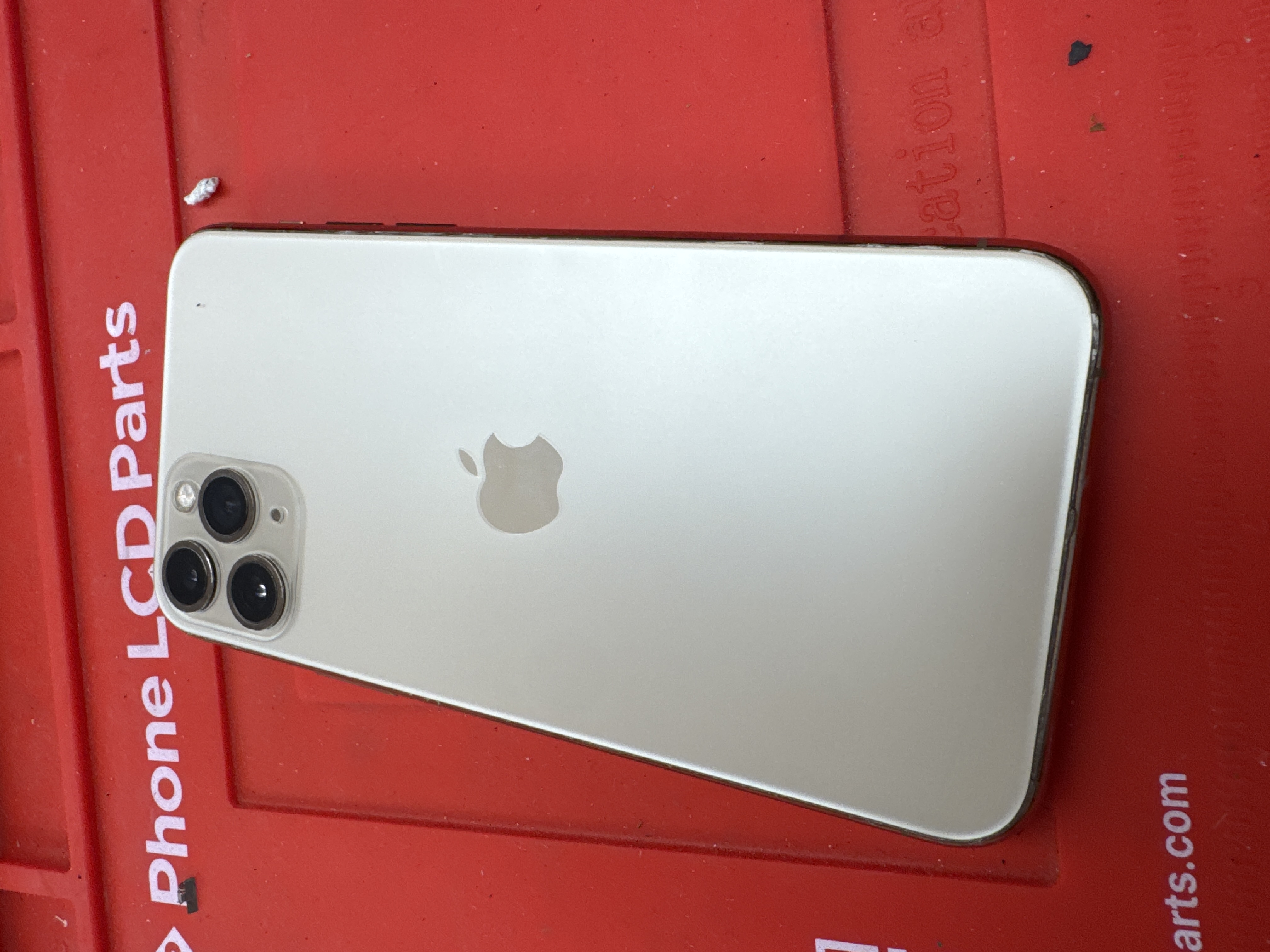 Apple iPhone 11 Pro 64GB Gold Unlocked — renewed Apple for sale at ReliveGear