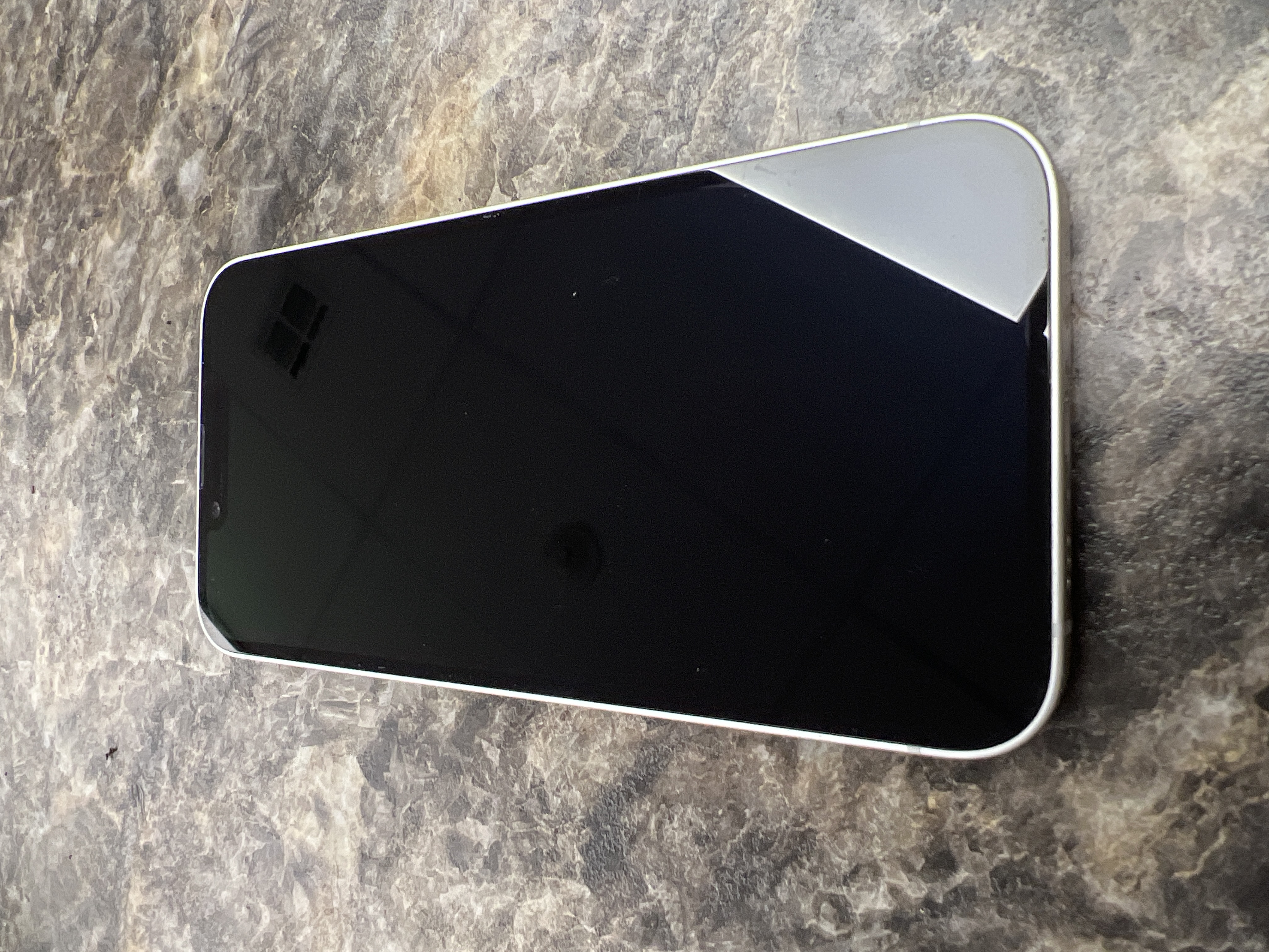 Apple iPhone 16 E 128GB White Unlocked — renewed Apple for sale at ReliveGear — photo 2