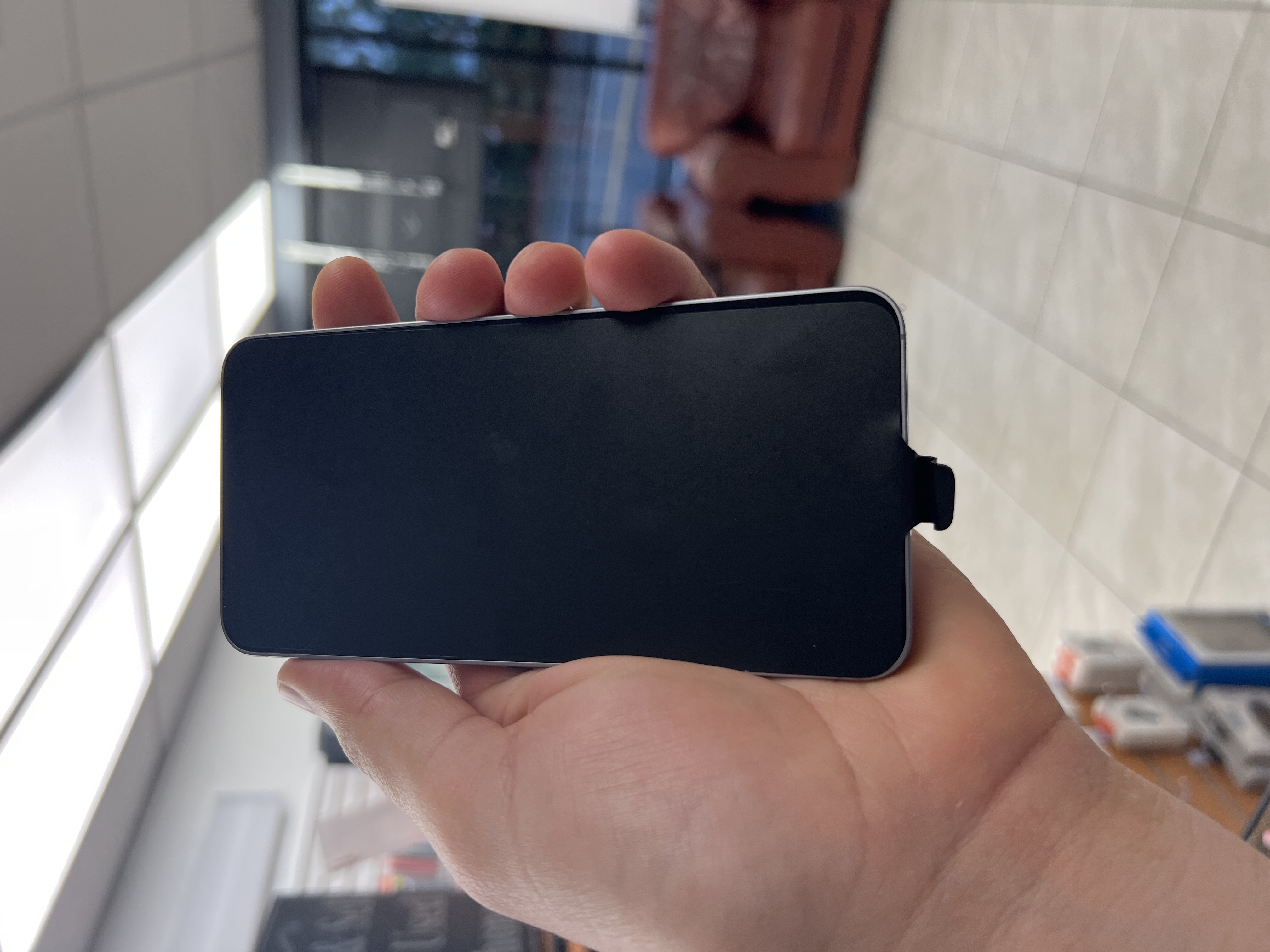 Samsung Galaxy S25 128GB Gray Verizon — renewed Samsung for sale at ReliveGear — photo 2