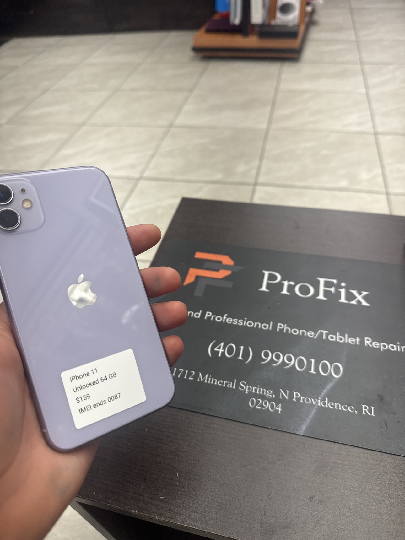 Apple iPhone 11 64GB Purple Unlocked — renewed Apple for sale at ReliveGear — photo 3